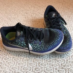Rare style blue and green Free Run Distance Nike-8